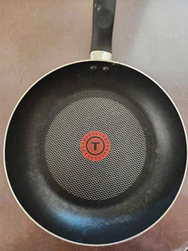 T-fal Frying Pan thumbnail