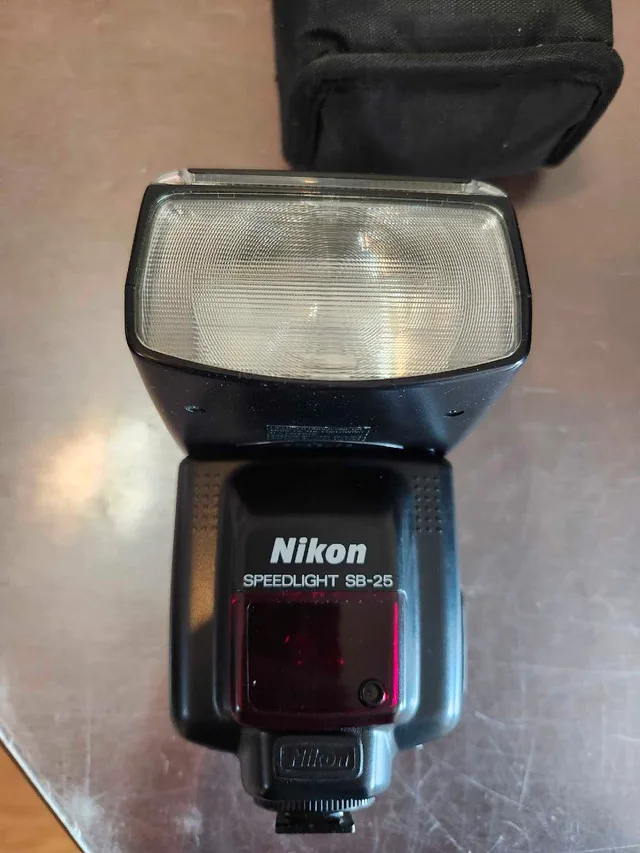 Nikon SB-25 Speedlight image indicator(3)