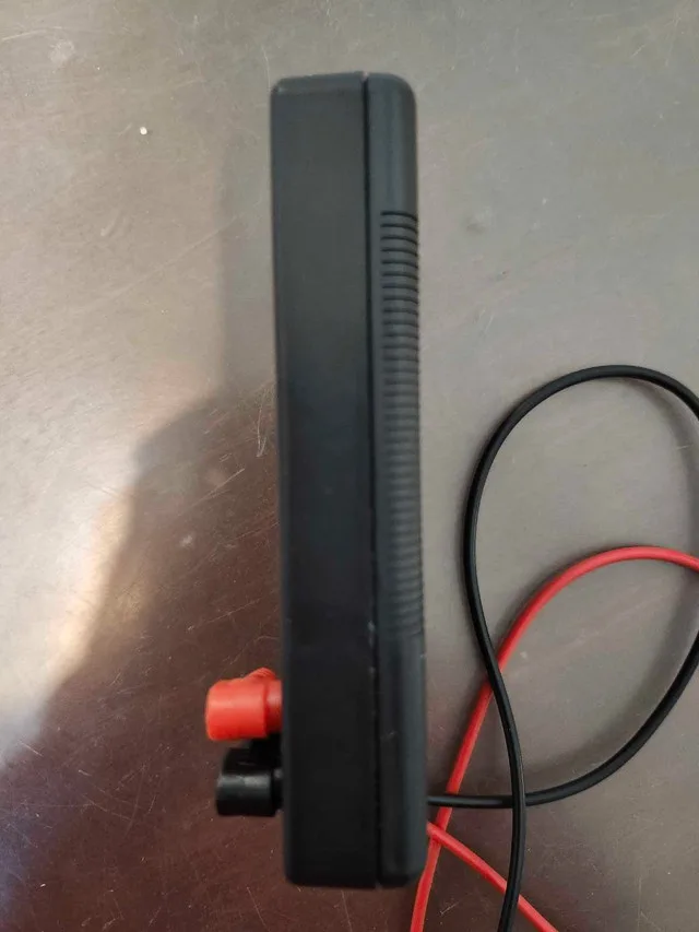 Digital Multimeter DT-830B image indicator(4)