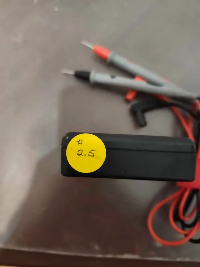 DT-830B Multimeter image indicator(5)