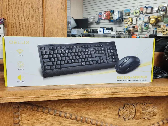 Delux Wireless Keyboard and Mouse thumbnail