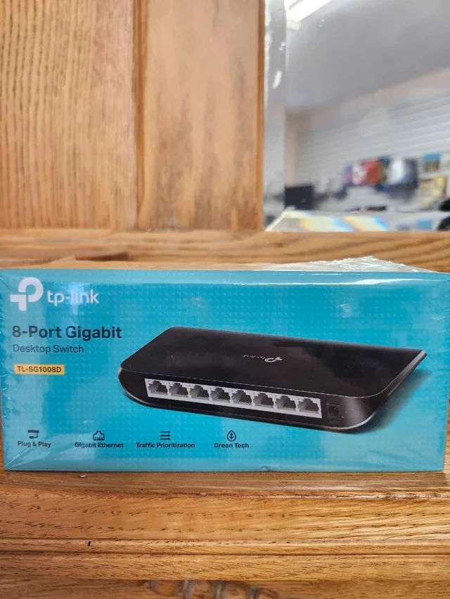 TP-Link 8-Port Gigabit Switch thumbnail
