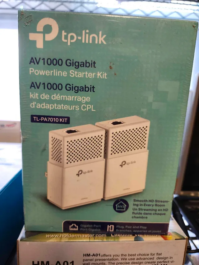 TP-Link AV1000 Gigabit Powerline Starter Kit thumbnail