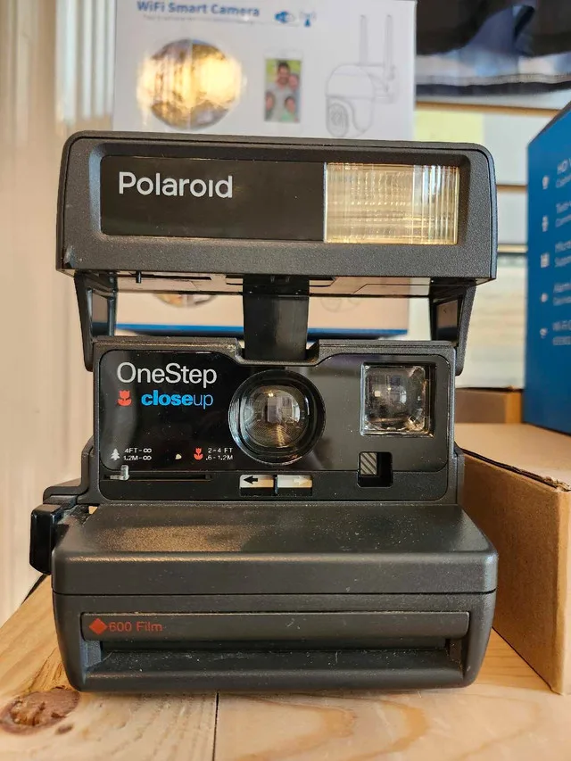 Polaroid OneStep Closeup thumbnail