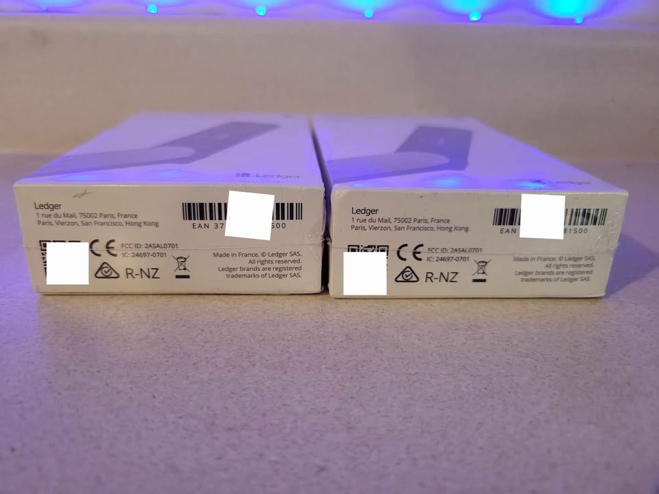 Ledger Nano X BNIB bluetooth wallet - photo 4