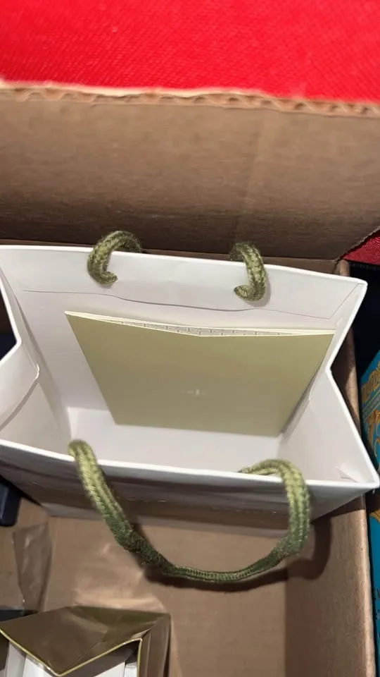 Van Cleef & Arpels Chalcedony Vintage Alhambra Bracelet image indicator(4)