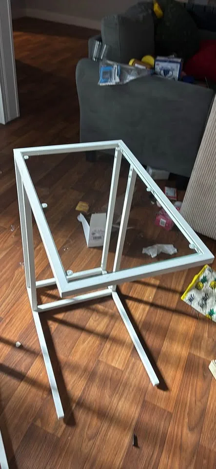 ✨ Set of 2 Glass Side Tables – Must Go Today! image indicator(3)