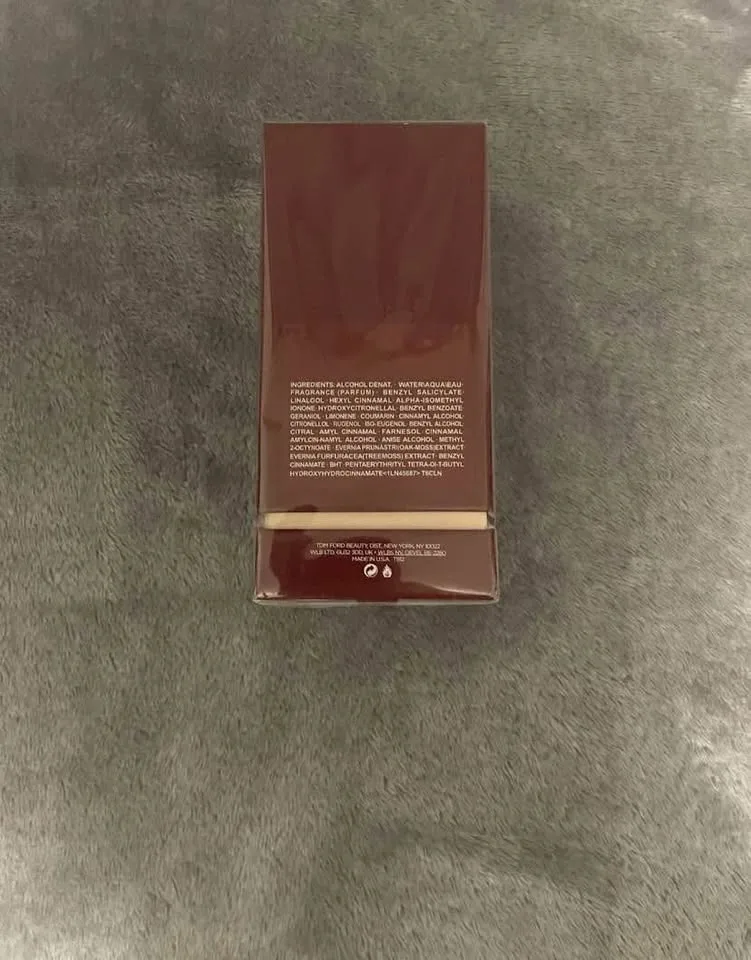 Tom Ford Lost Cherry image indicator(3)