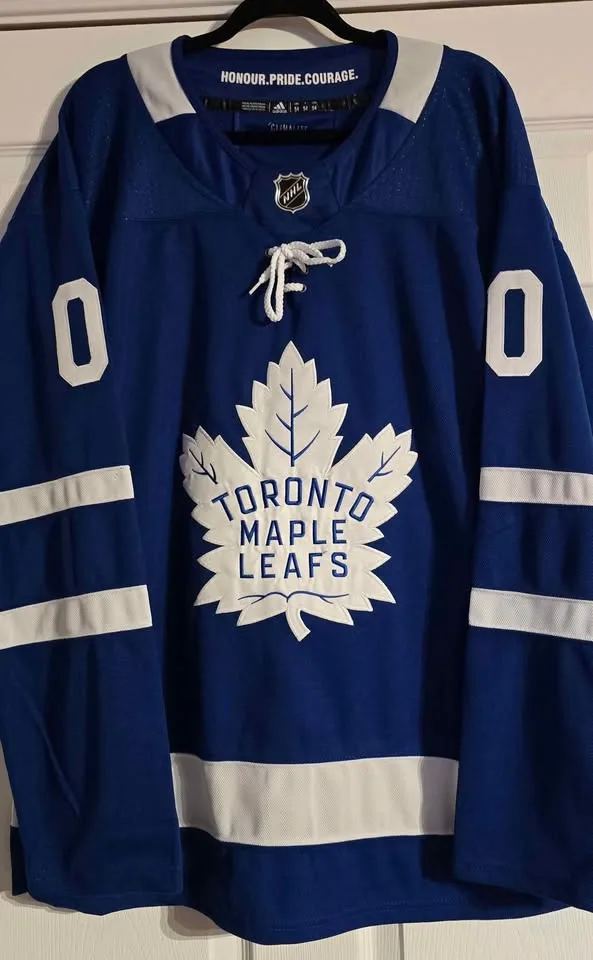 Toronto Maple Leafs - Custom Habs Suck Jersey - Men's XL image indicator(2)