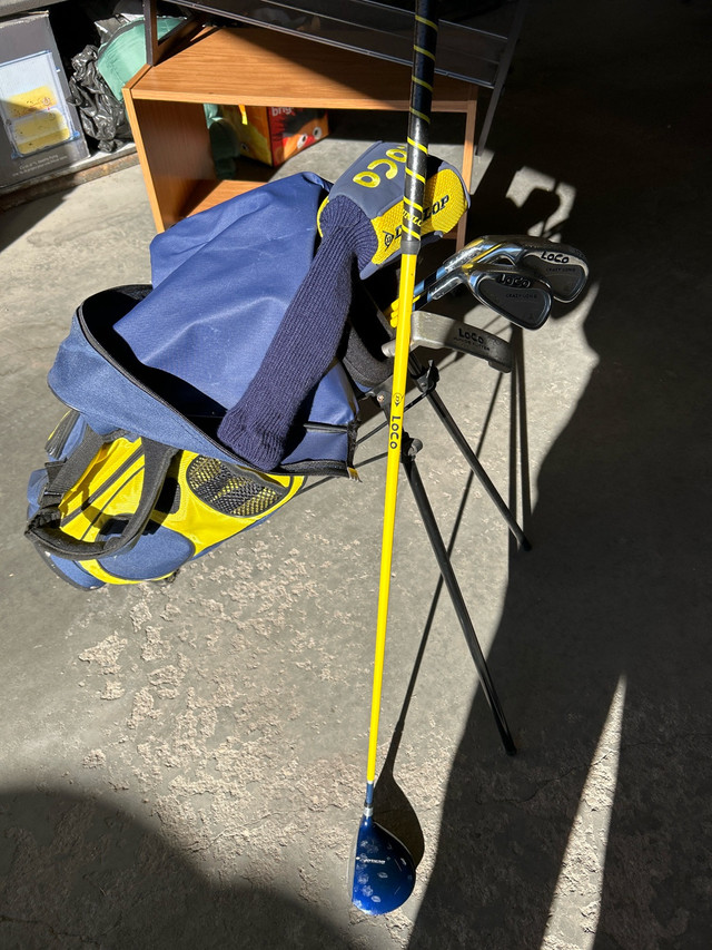 Kids golf clubs (lefty)