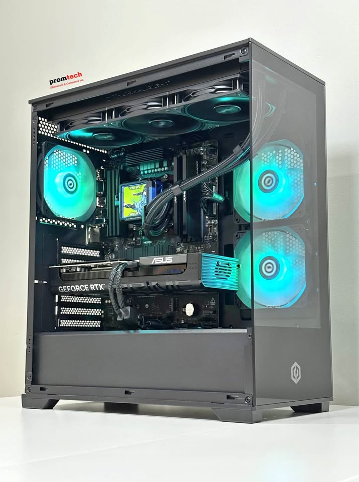 RTX 5070 & Ryzen 7 7700 Gaming PC