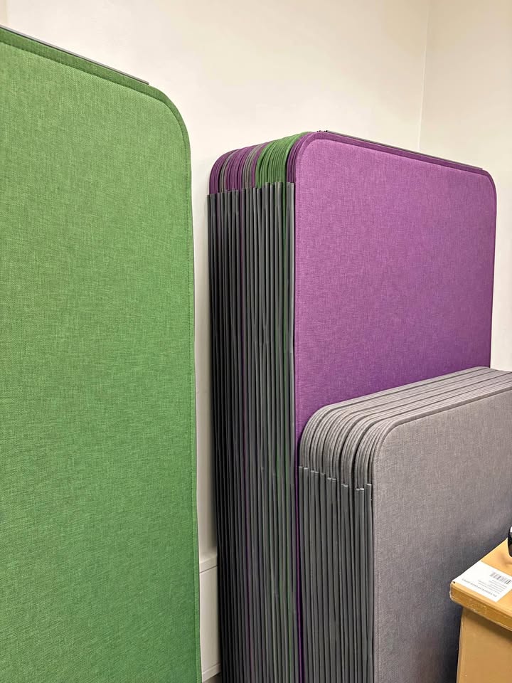 Dividers( maroon, grey , green)