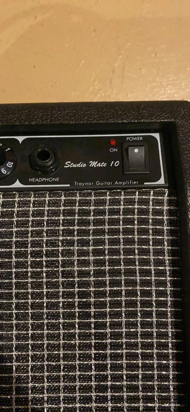 Traynor Studio Mate 10 Guitar amp (10” x 10”) image indicator(3)