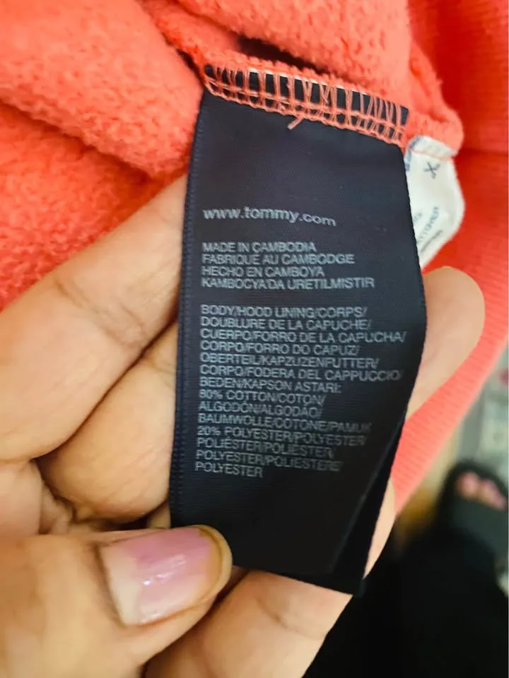 Women’s Tommy Hilfiger hoodie 80% cotton 20% polyester image indicator(8)