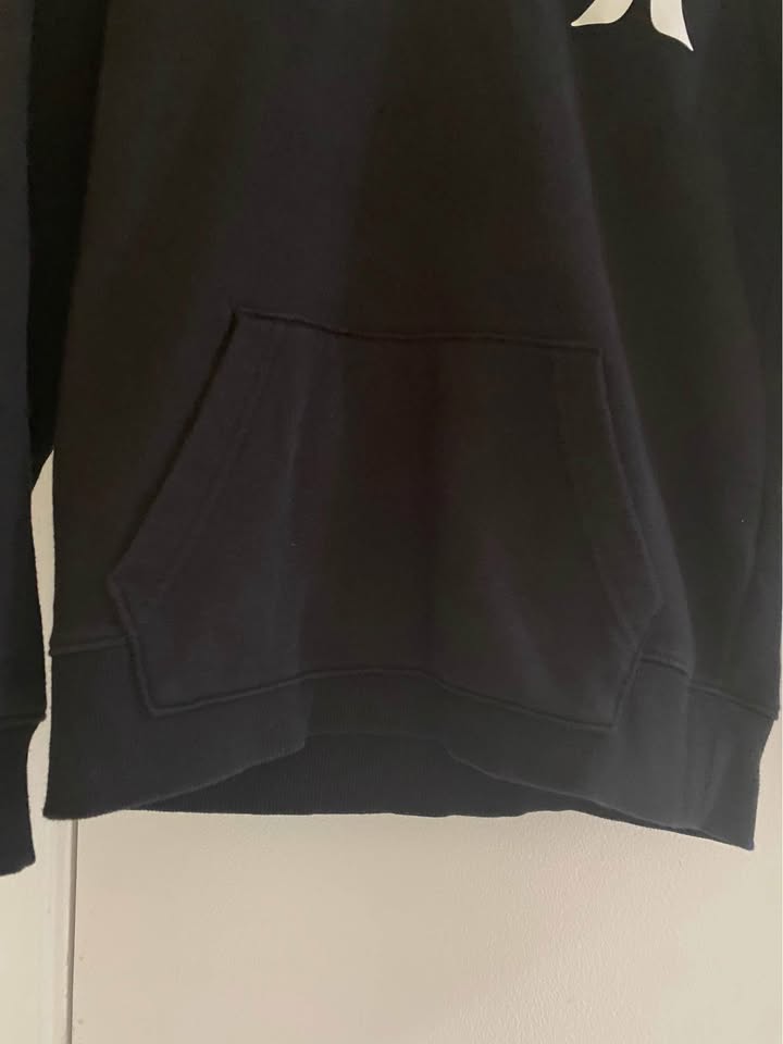 Womens Harley sweat hood fits size small - photo 3