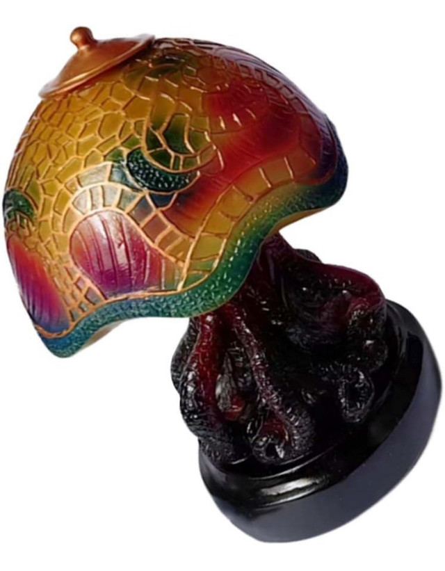 Stained Resin Table Lamp! - photo 4
