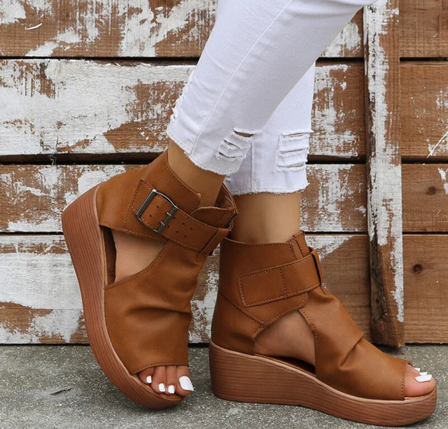 Women's High-top Wedge Sandals! Size 7