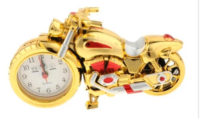RETRO MOTORCYCLE CLOCK FIGURE