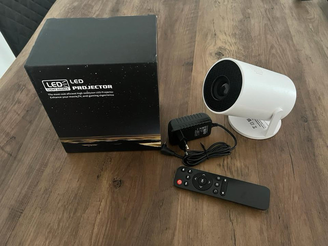 LED Projector - photo 2