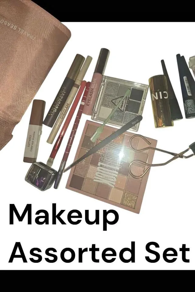 Makeup Assorted Set in travel bag