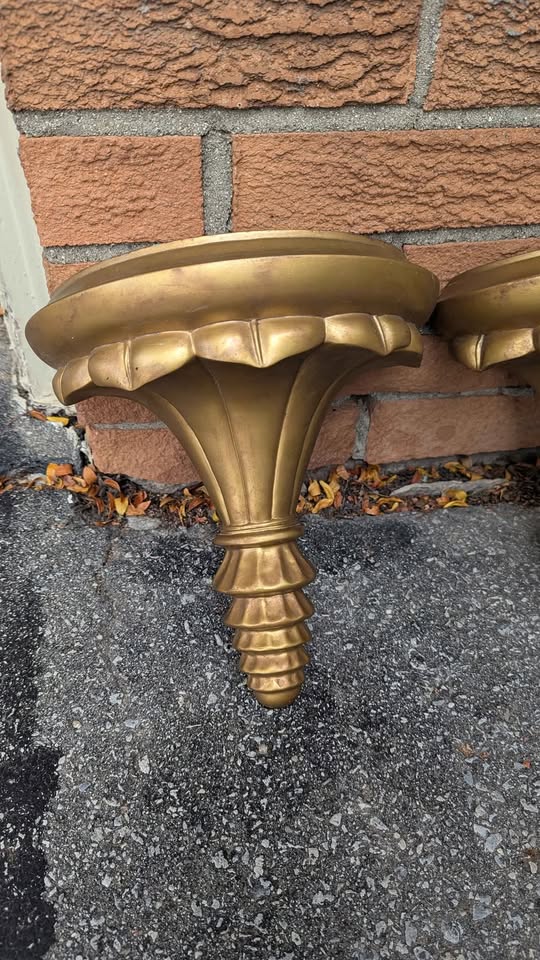 Vintage Gold Wall Shelves (Pair) - photo 3