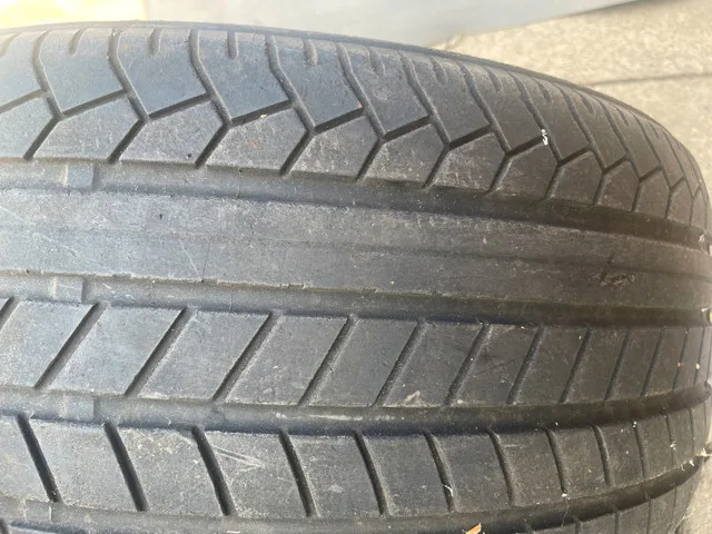 yokohama p245/40ZR20