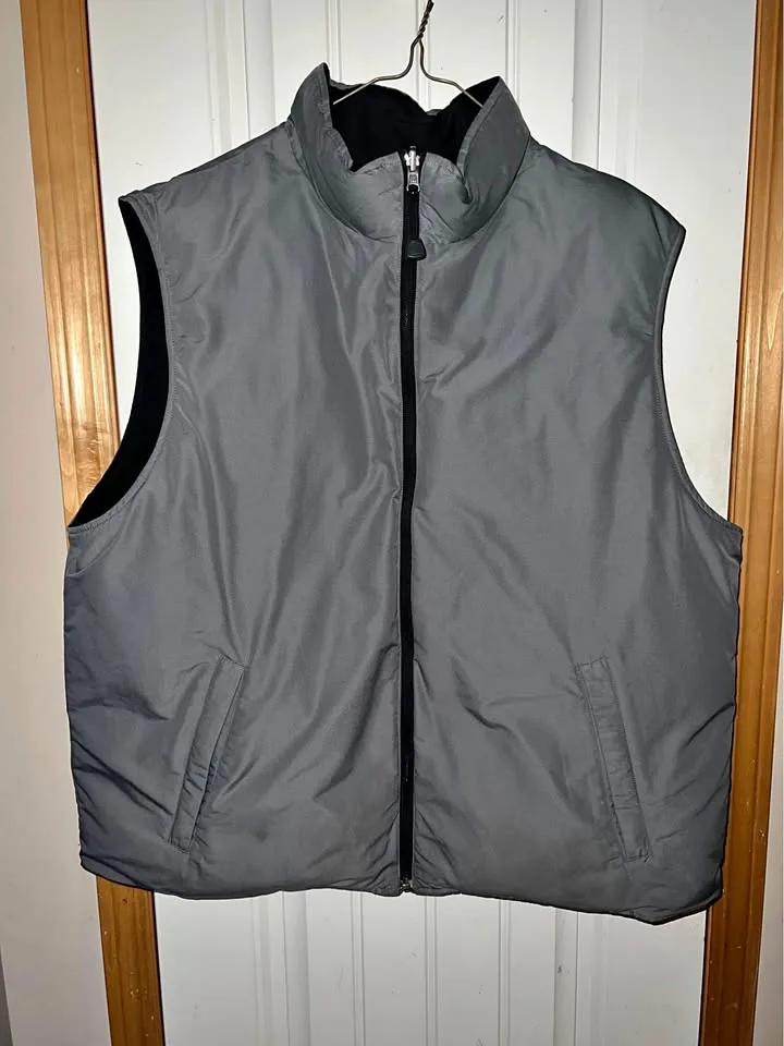 Reversible Eddie Bauer Goose Down Vest thumbnail