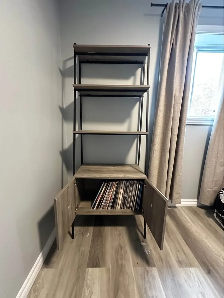 Ladder Shelf (grey wash) image indicator(2)