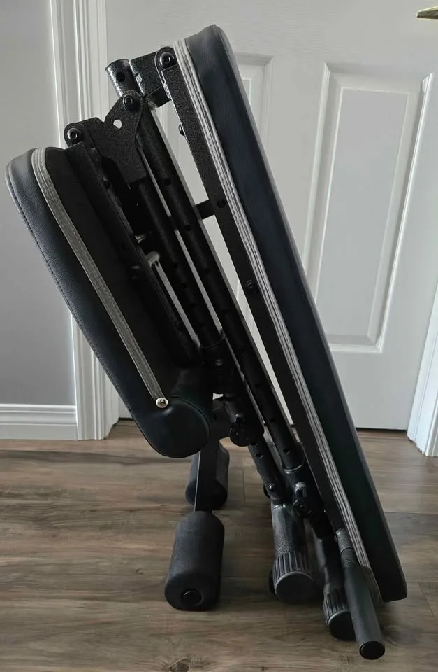 Adjustable Workout Bench image indicator(4)