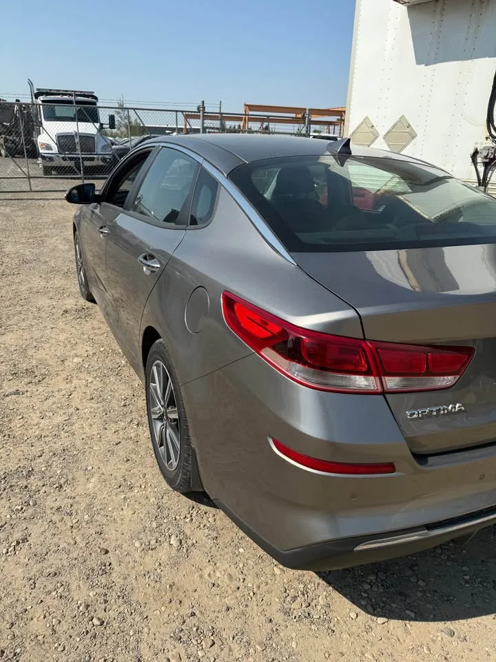 2019 Kia Optima image indicator(6)
