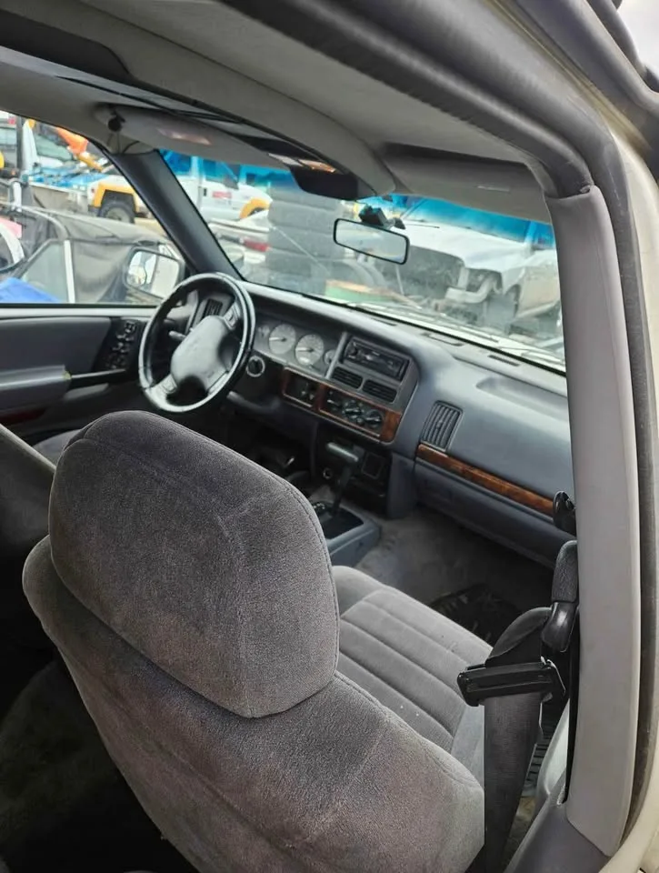 1996 Jeep Grand Cherokee image indicator(4)