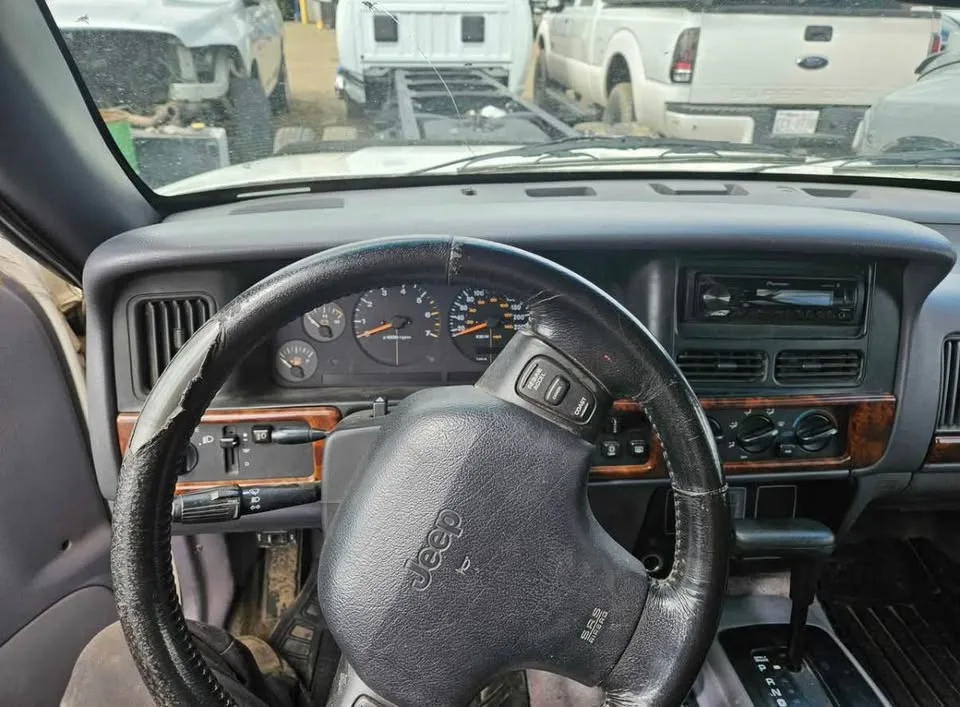 1996 Jeep Grand Cherokee image indicator(7)