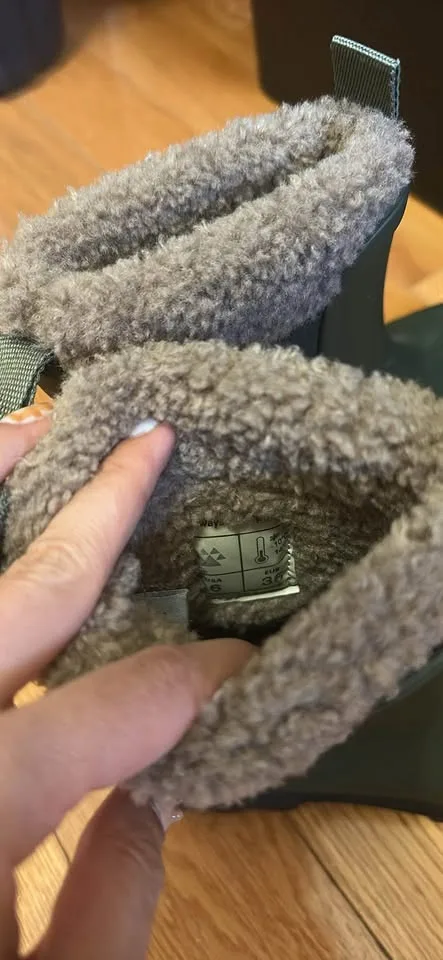 New! Cougar women’s ignite waterproof boots image indicator(3)