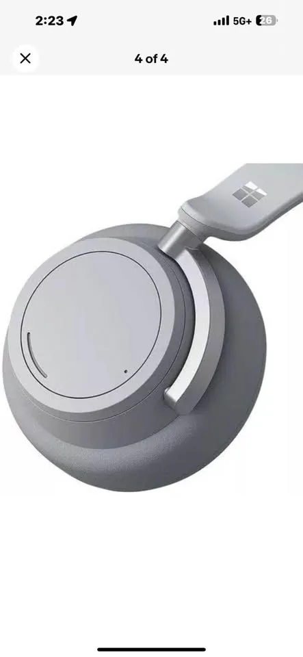 Microsoft Wireless Noise Cancelling Headphones image indicator(2)