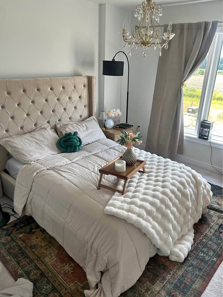 NEW - Bedding Set