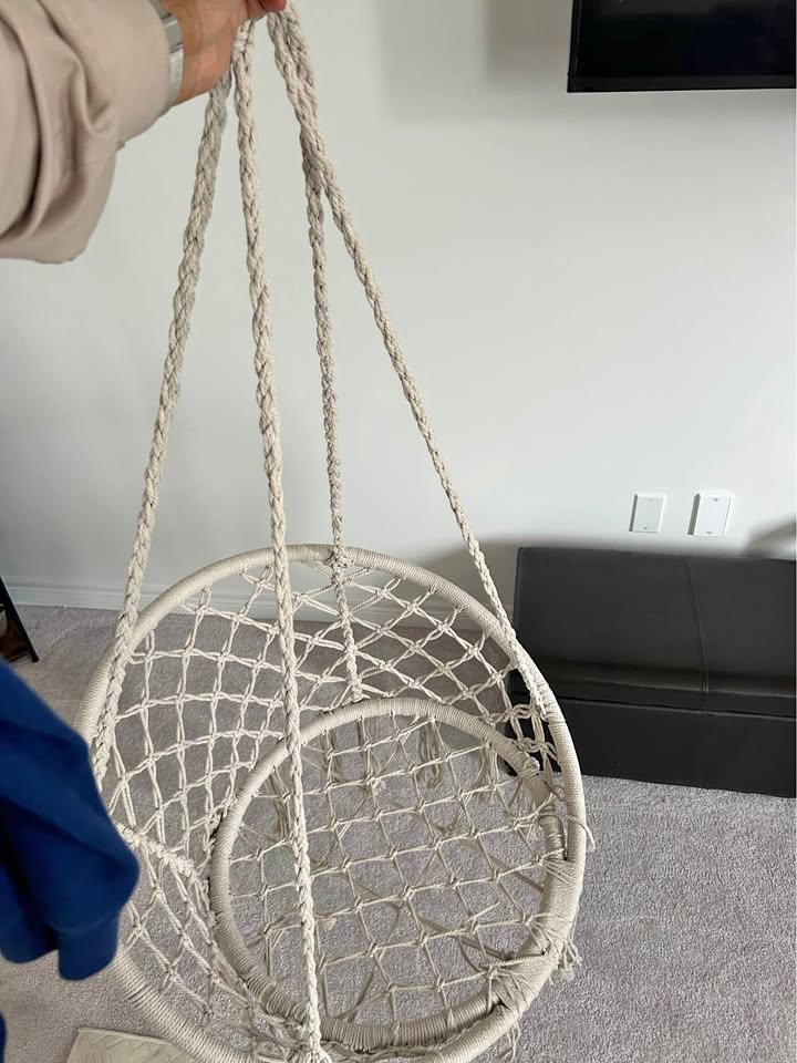 NEW - Swing Seat