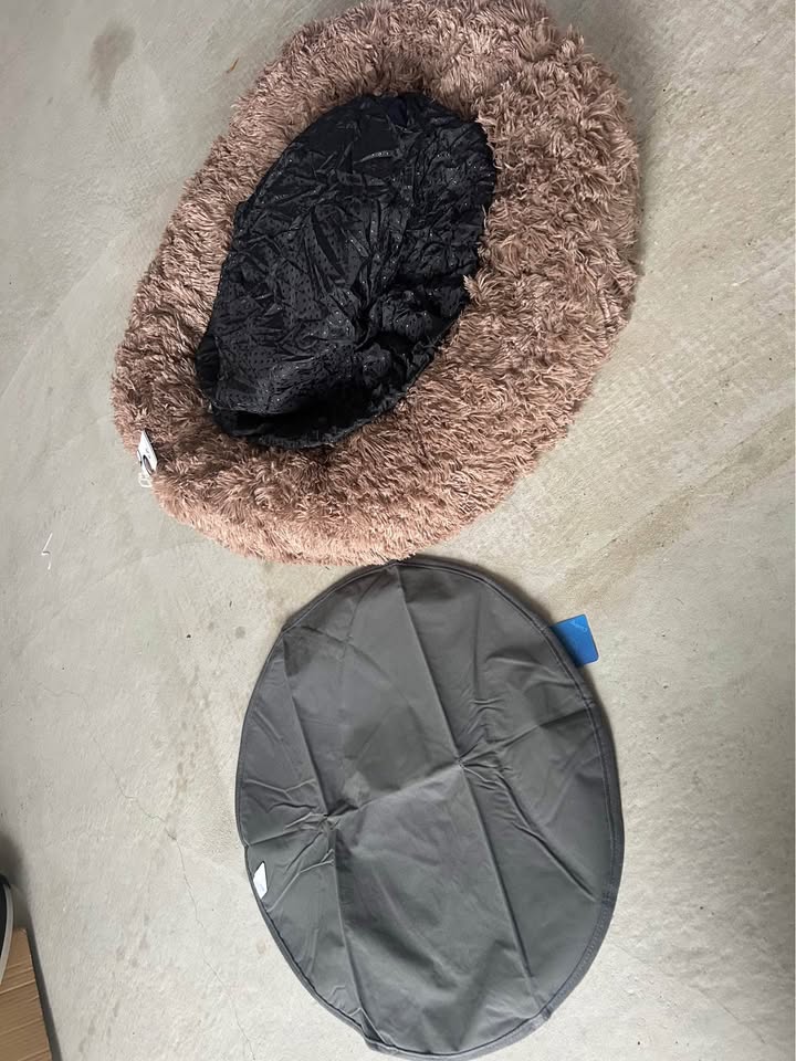NEW - Peppy Buddies calming dog bed with cooling mat - photo 2