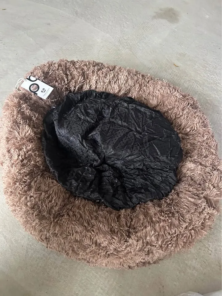NEW - Peppy Buddies calming dog bed with cooling mat image indicator(4)