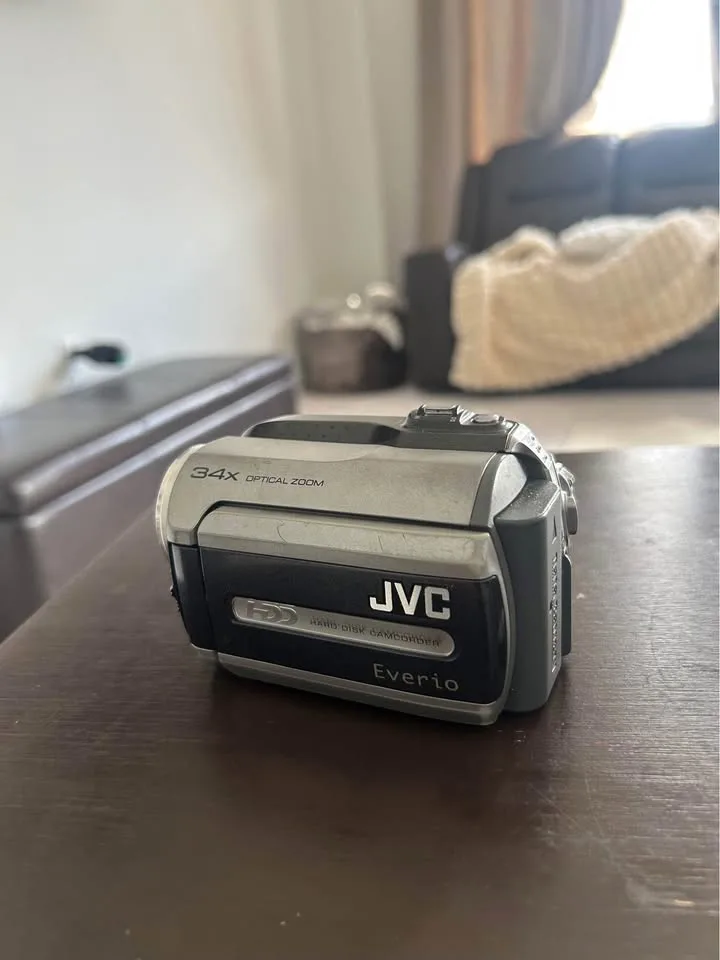 JVC Hard Desk Camcorder image indicator(2)