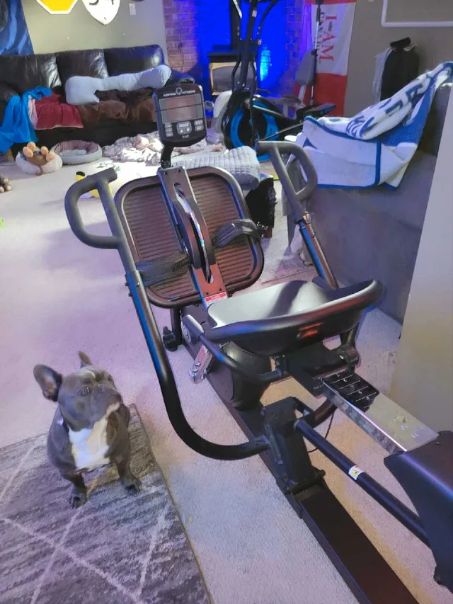 ** ACCEPTING BEST OFFER** Inspire Fitness CR2 Rower image indicator(3)