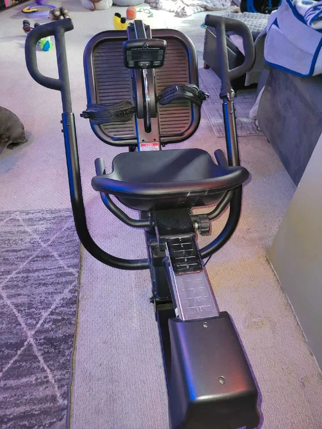 ** ACCEPTING BEST OFFER** Inspire Fitness CR2 Rower image indicator(4)