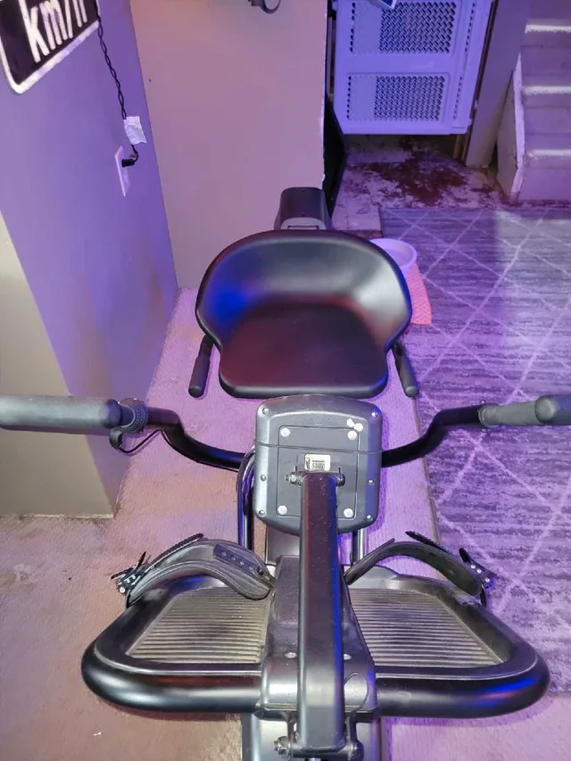 ** ACCEPTING BEST OFFER** Inspire Fitness CR2 Rower image indicator(7)