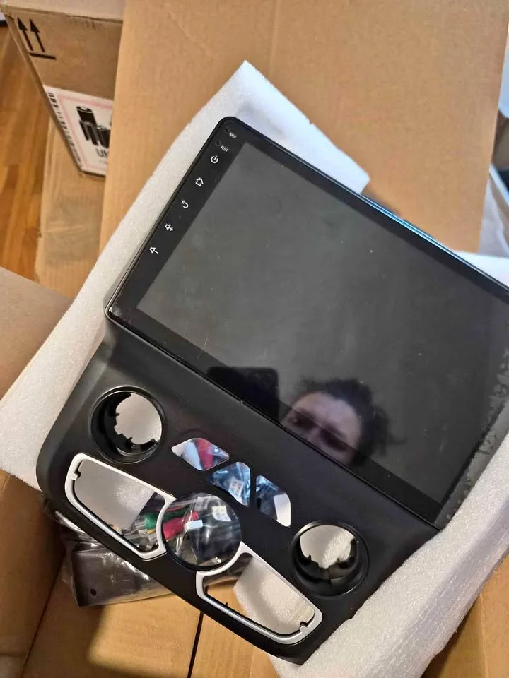 Dodge Ram 2013-2019 Car Radio w/ CarPlay Android Auto thumbnail