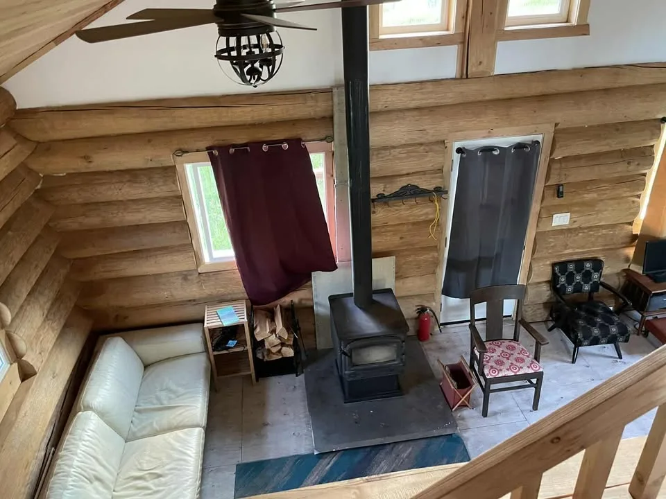 1 Bed 1 Bath House image indicator(3)