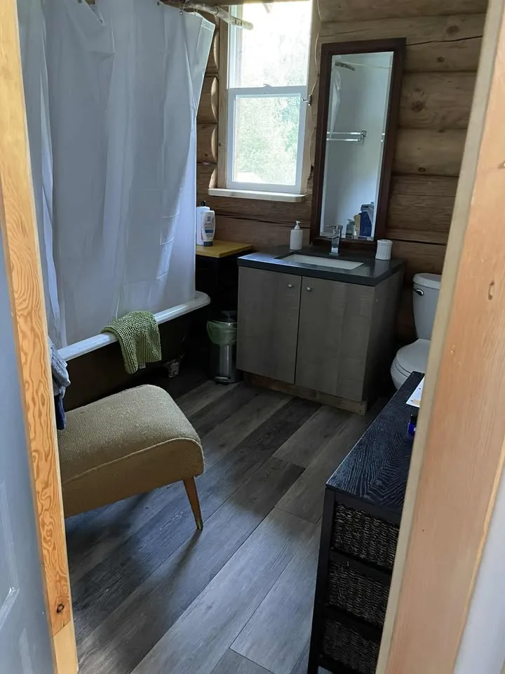 1 Bed 1 Bath House image indicator(6)