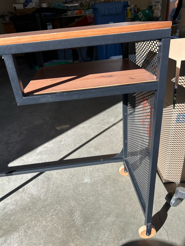 IKEA desk - photo 2