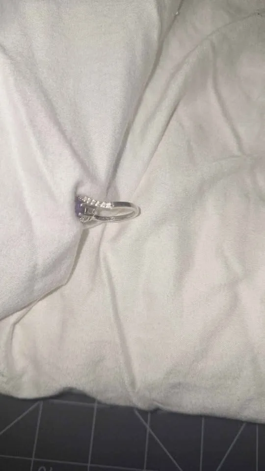 Silver Amethyst Ring - size 6 image indicator(4)