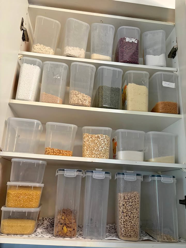 Food Storage Containers set. Kitchen & pantry organizers