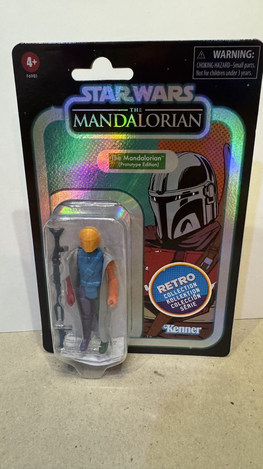 Mandalorian retro collection prototype yellow helmet