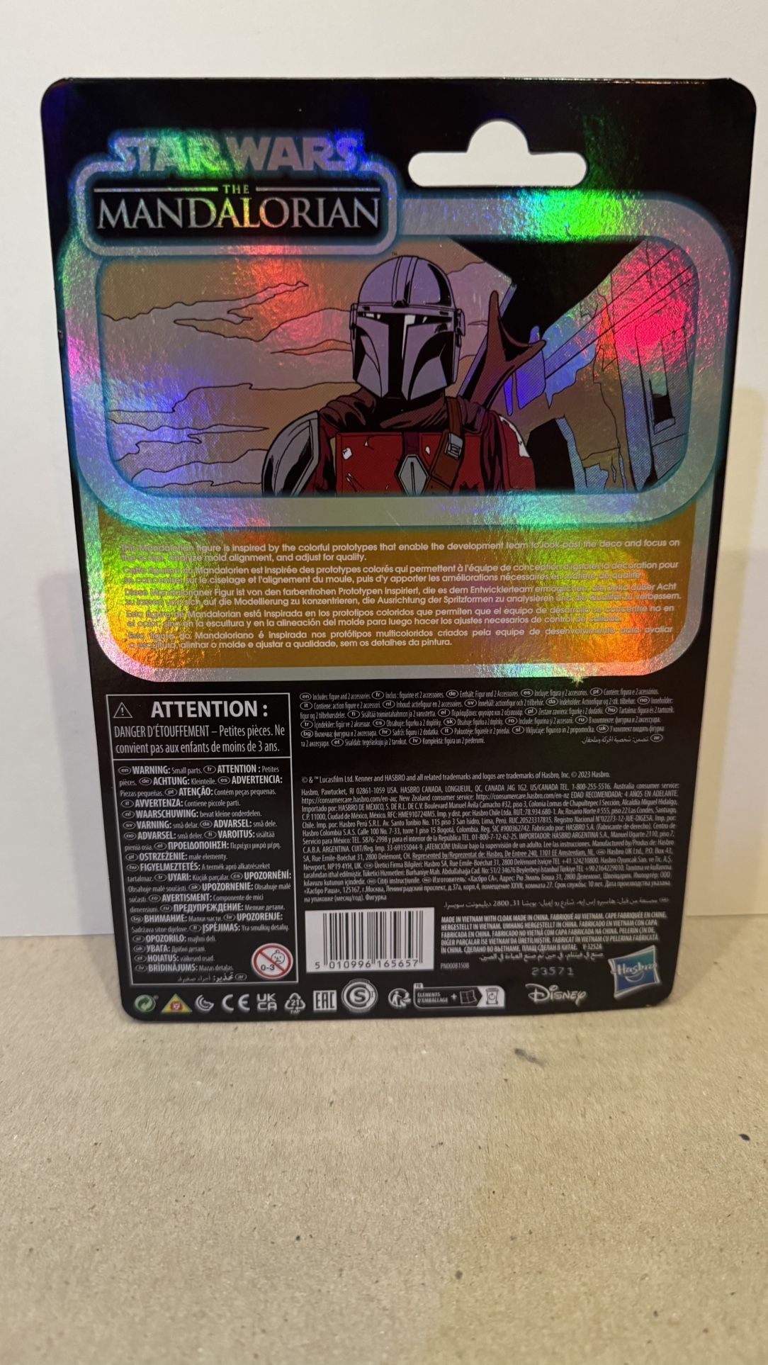 Mandalorian retro collection prototype yellow helmet - photo 2